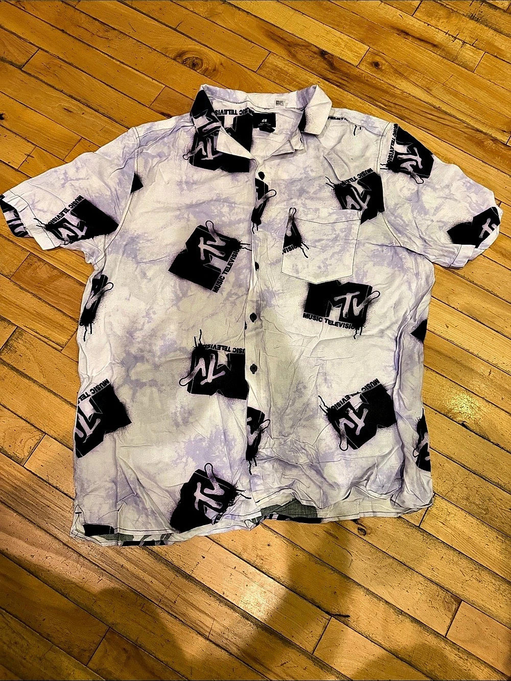 H&Medium Men's MTV Graphic Tie-Dye Shirt Size Large